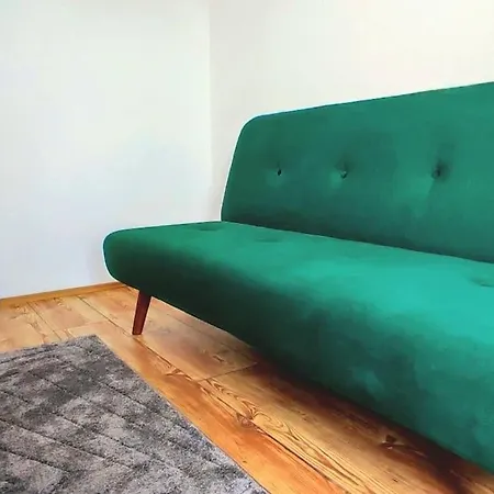 Tizza - Modern Flat Above The Center