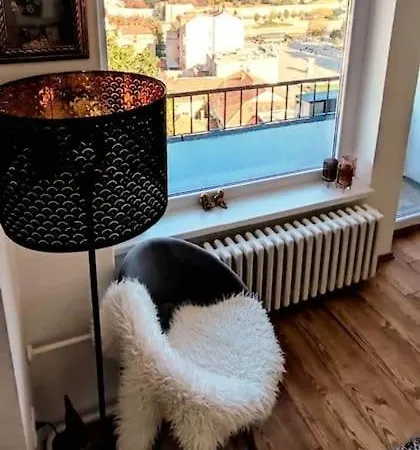 Apartment Tizza - Modern Flat Above The Center *